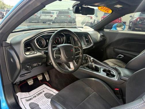 B5 Blue Pearlcoat 2016 Dodge Challenger R/T Scat Pack