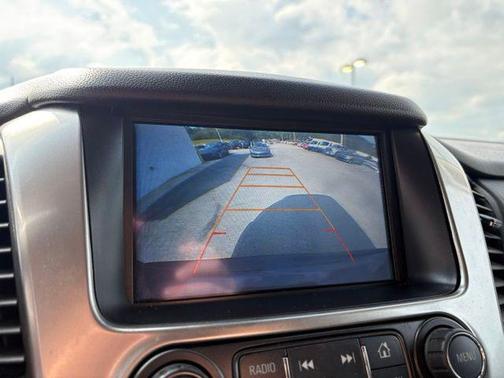 Tungsten Metallic 2017 Chevrolet Suburban LT