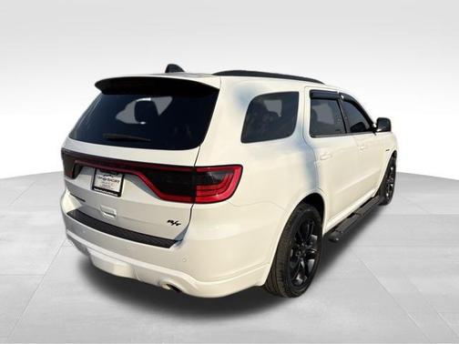 White Knuckle Clearcoat 2023 Dodge Durango R/T Plus RWD