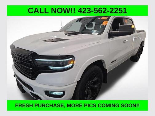 Bright White Clearcoat 2022 RAM 1500 Limited