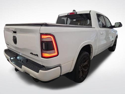 Bright White Clearcoat 2022 RAM 1500 Limited