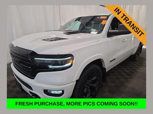 Bright White Clearcoat 2022 RAM 1500 Limited