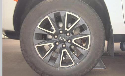 Summit White 2023 Chevrolet Tahoe Z71