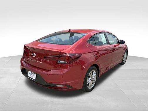 Scarlet Red 2019 Hyundai ELANTRA SEL
