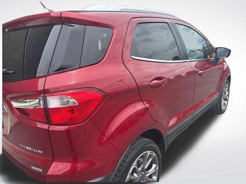 Ruby Red Metallic Tinted Clearcoat 2019 Ford EcoSport Titanium