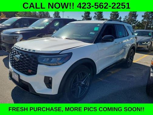 2025 Ford Explorer ST