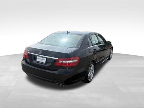 Black 2011 Mercedes-Benz E-Class E 350
