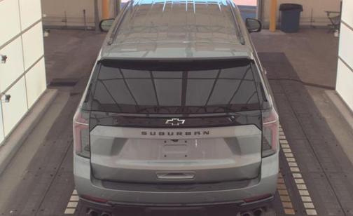 2025 Chevrolet Suburban 4WD Z71