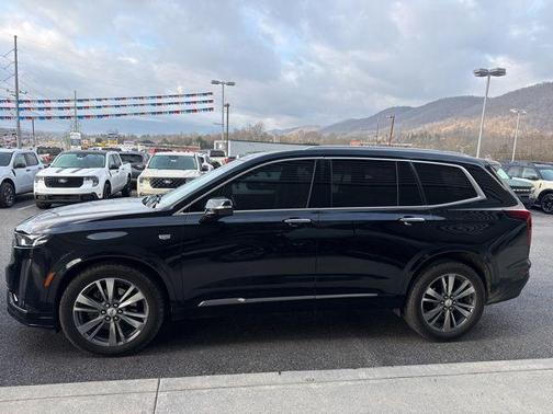 2021 Cadillac XT6 Premium Luxury FWD