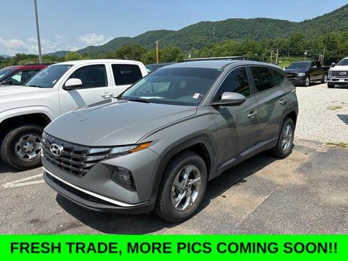 2024 Hyundai TUCSON SE