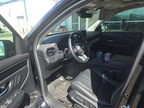 Black 2024 Honda Pilot Elite