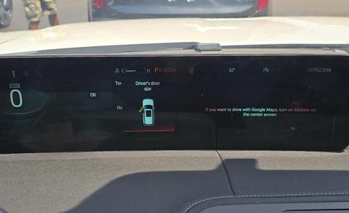 Oxford White 2025 Ford Expedition Max Platinum