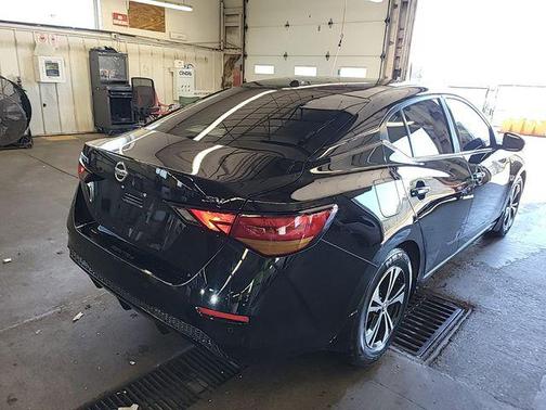 Super Black 2022 Nissan Sentra SV