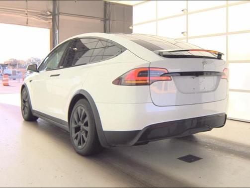 2022 Tesla Model X Plaid Tri Motor All-Wheel Drive