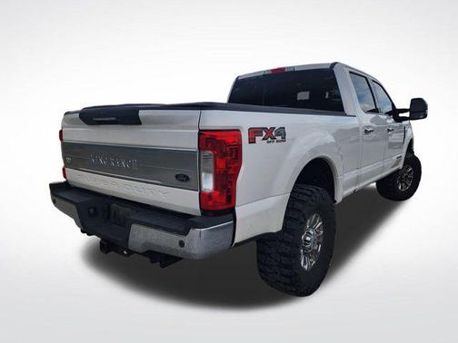 White Platinum 2018 Ford F-250 King Ranch