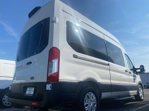 2025 Ford Transit-350 XLT