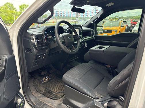 Oxford White 2022 Ford F-150 XL