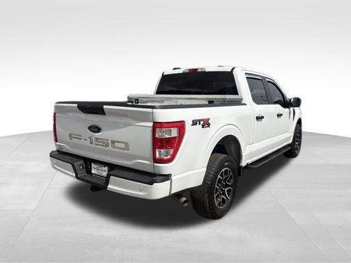 Oxford White 2022 Ford F-150 XL