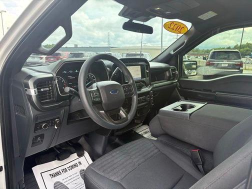 Oxford White 2022 Ford F-150 XL