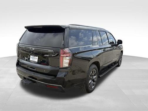 2021 Chevrolet Suburban 4WD Z71