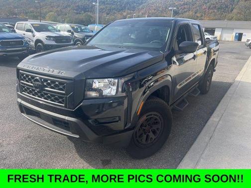 2022 Nissan Frontier S