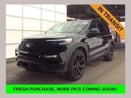 Agate Black Metallic 2023 Ford Explorer ST-Line
