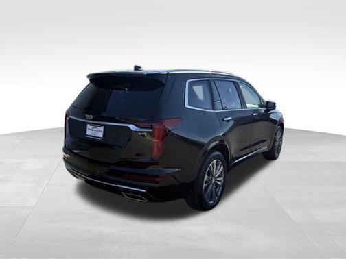 2025 Cadillac XT6 Premium Luxury FWD