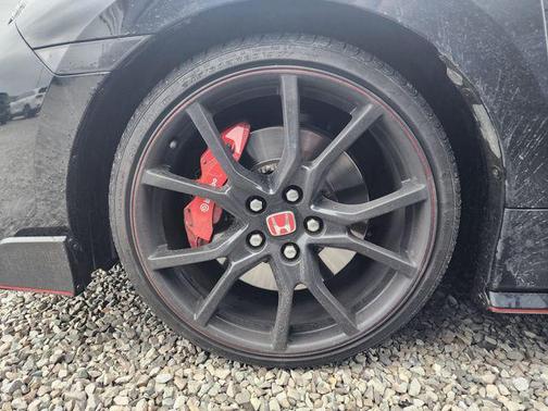 Crystal Black Pearl 2020 Honda Civic Type R Touring
