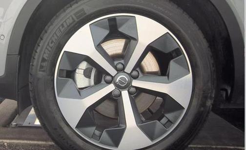 Vapour Grey Metallic 2026 Volvo XC40 Plus, B5 AWD Gas (mild hybrid), Dark