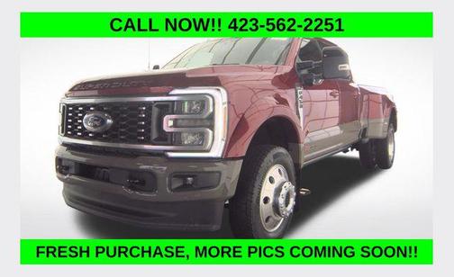 Ruby Red Metallic Tinted Clearcoat 2026 Ford F-450 King Ranch
