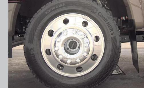 Ruby Red Metallic Tinted Clearcoat 2026 Ford F-450 King Ranch