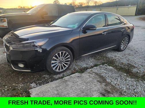 2017 Kia Cadenza Premium