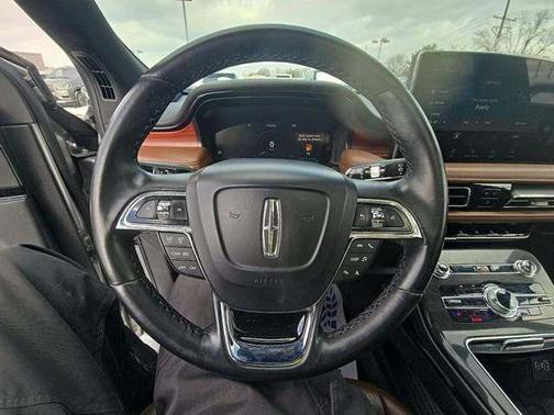 2023 Lincoln Nautilus Reserve