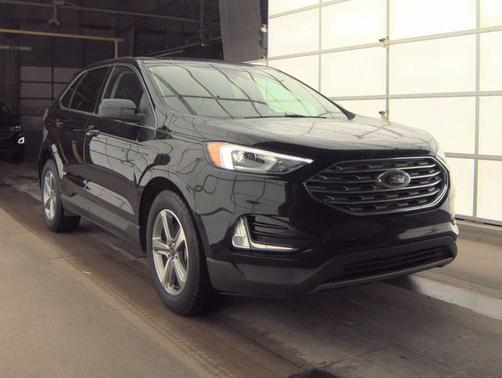 Agate Black Metallic 2022 Ford Edge SEL