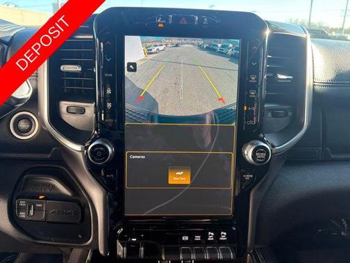 2022 RAM 2500 Laramie Crew Cab 4x4 6'4' Box