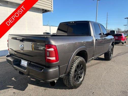 2022 RAM 2500 Laramie Crew Cab 4x4 6'4' Box