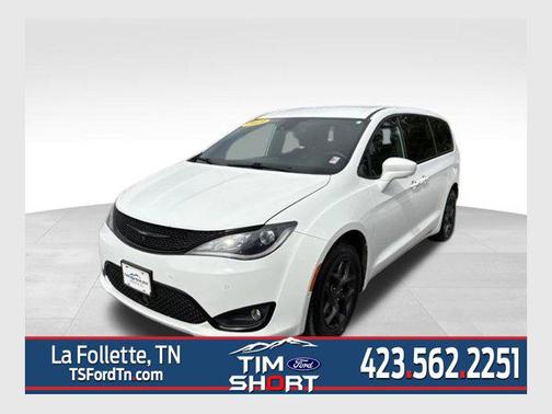 Bright White Clearcoat 2019 Chrysler Pacifica Touring Plus