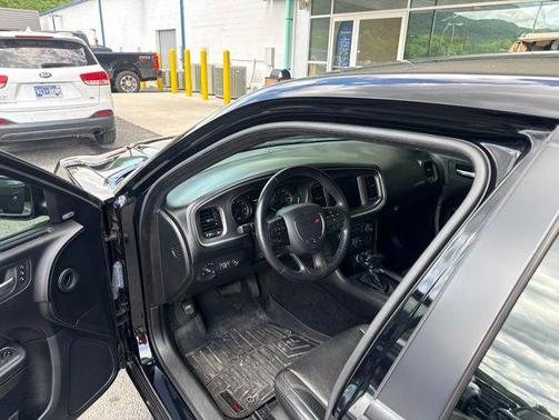 Pitch Black Clearcoat 2021 Dodge Charger SXT