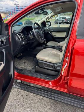Hot Pepper Red Metallic Tinted Clearcoat 2022 Ford Ranger LARIAT