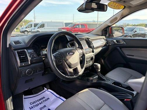 Hot Pepper Red Metallic Tinted Clearcoat 2022 Ford Ranger LARIAT