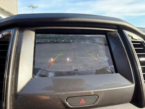 Hot Pepper Red Metallic Tinted Clearcoat 2022 Ford Ranger LARIAT