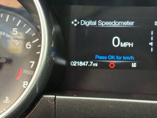 Summit White 2022 Buick Encore GX Essence