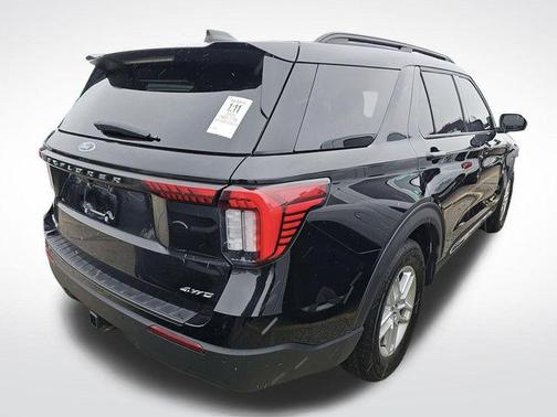 Black Metallic 2025 Ford Explorer Active