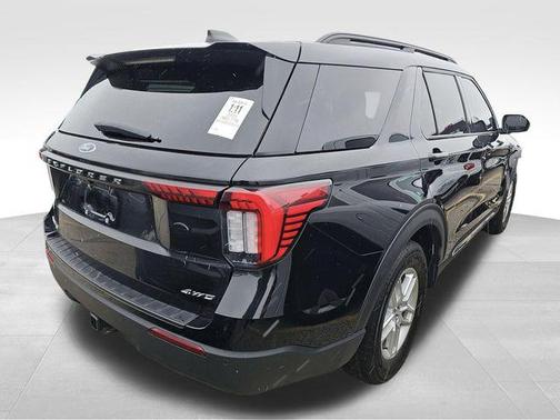 Black Metallic 2025 Ford Explorer Active