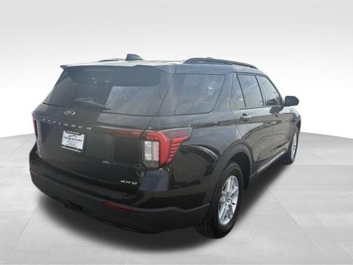 Black Metallic 2025 Ford Explorer Active