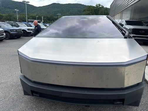 Ultra-Hard Stainless Steel 2025 Tesla Cybertruck Cyberbeast