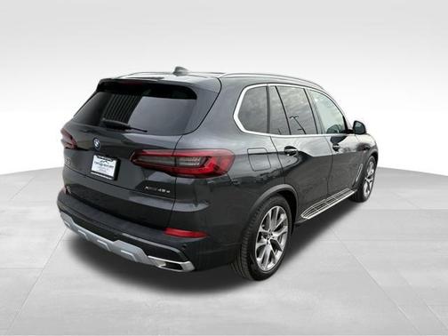 2023 BMW X5 PHEV xDrive45e