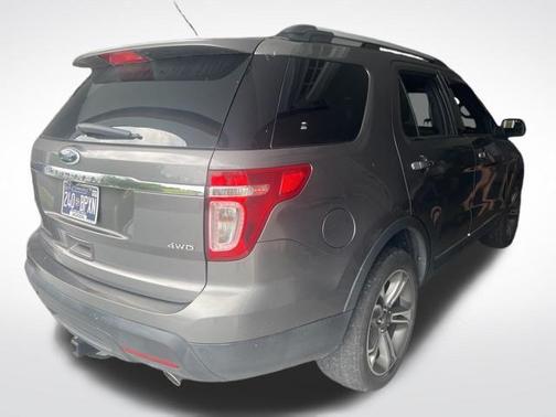 Sterling Gray Metallic 2014 Ford Explorer XLT