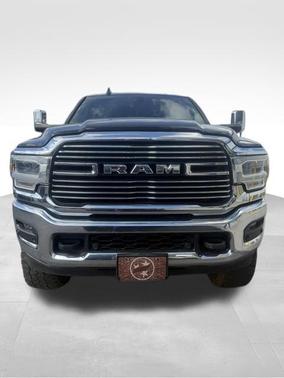 2022 RAM 2500 Laramie Crew Cab 4x4 6'4' Box
