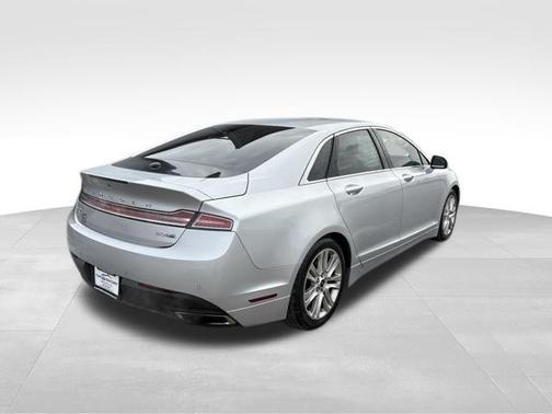 2016 Lincoln MKZ Base